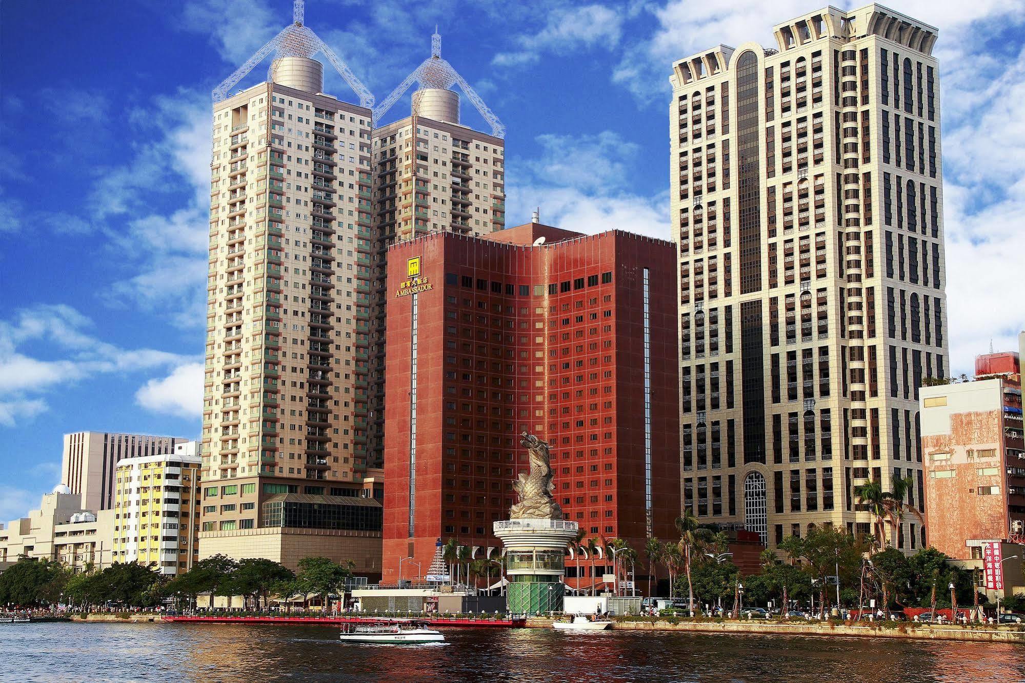 Ambassador Hotel Cao Hùng Ngoại thất bức ảnh
